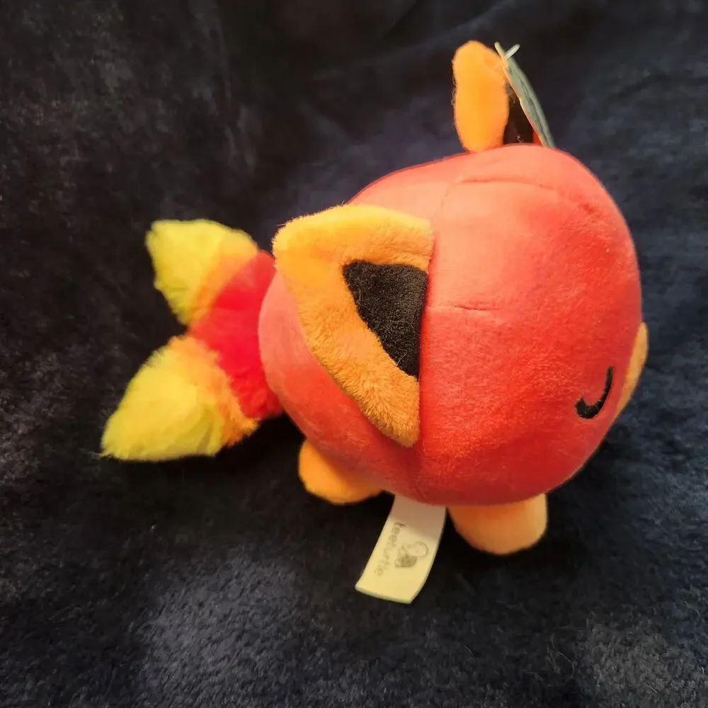 Tee Turtle 2017 Rare Collectible Red Fire Fox Kitsune Plush
